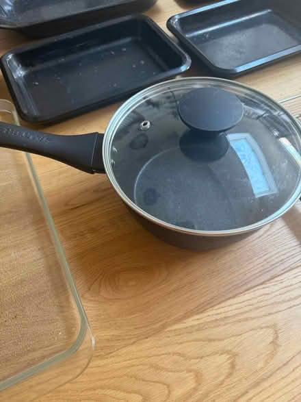 Photo of free Baking trays, assortments kitchen (Wood Green N22) #3