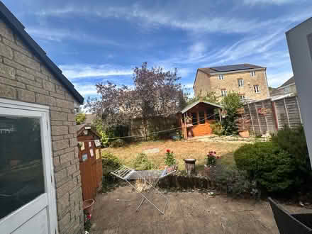 Photo of free summer house (peasedown BA2) #2