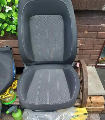 Photo of free Car seats (Hawkinge CT18) #2