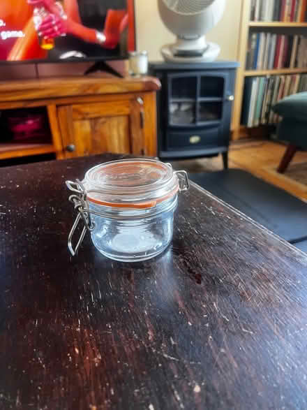 Photo of free small kilner jar (Ashburton SE25) #1