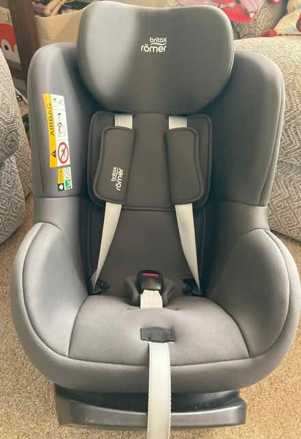 Photo of free Child’s Britax Romer Car Seat (Longlevens GL2) #1