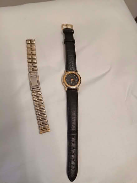 Photo of free Accurist watch, 25mm face, no glass, two straps (Boscombe BH5) #2
