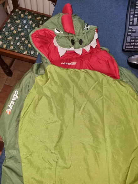 Photo of free Vango Starwalker Junior Sleeping Bag (Wennington LA2) #3