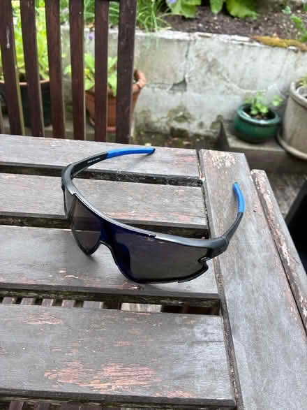 Photo of free Sunglasses (Cupar KY15) #1