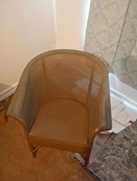 Photo of free Small wicker chair (Ta219ep) #1