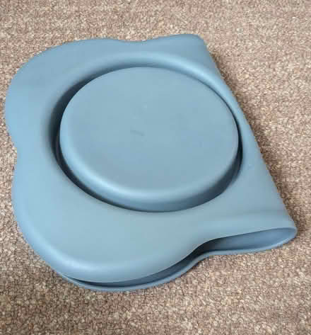 Photo of free Slow dog bowl set with silicon mat (Oxhey, WD19) #4
