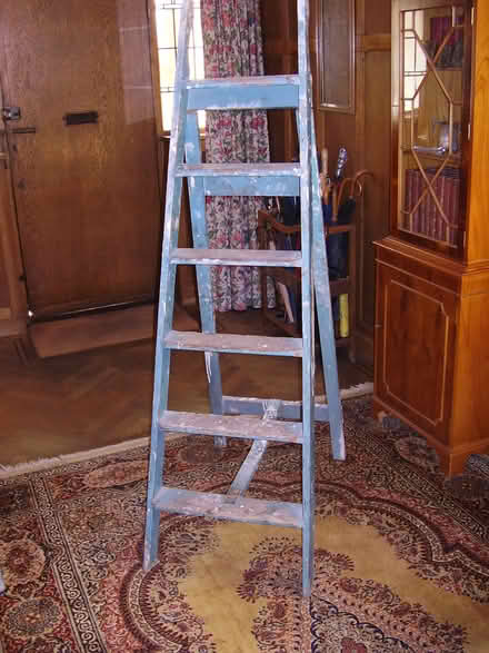 Photo of free Wooden stepladder (Beckenham BR3) #1