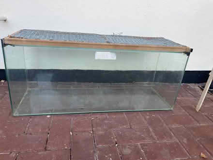 Photo of free Fish tank/ small animal home (Bell Bar AL9) #1