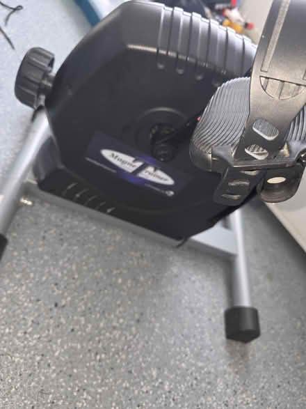 Photo of free Cycle trainer (cheshunt EN8) #1
