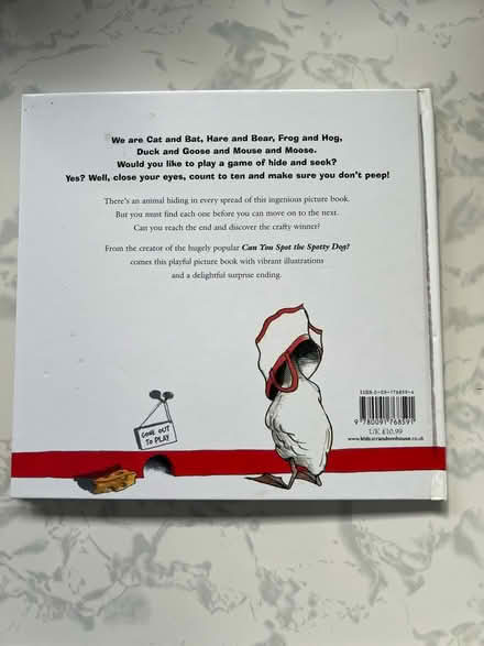 Photo of free Amazing animal hide and seek book (Westbrook WA5) #2