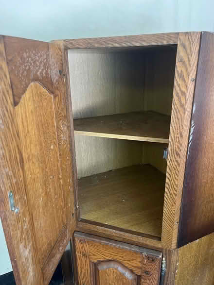 Photo of free Old kitchen cupboard (Bell Bar AL9) #4