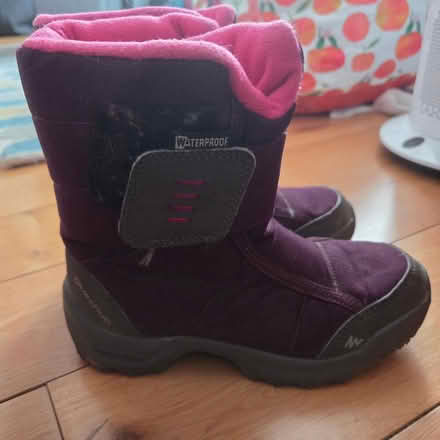 Photo of free Children's size 12 boots (TW1) #2