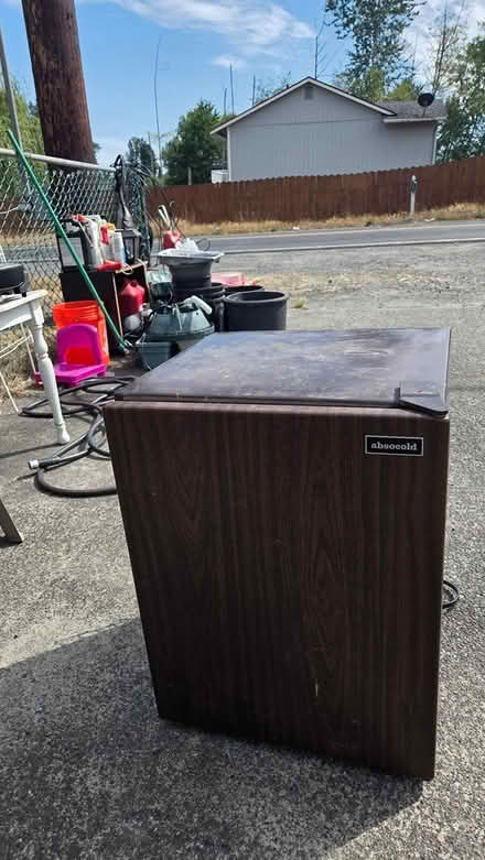 Photo of free until 5pm (Midland, wa) #2