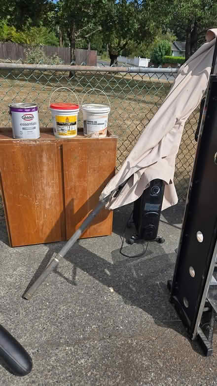 Photo of free until 5pm (Midland, wa) #4
