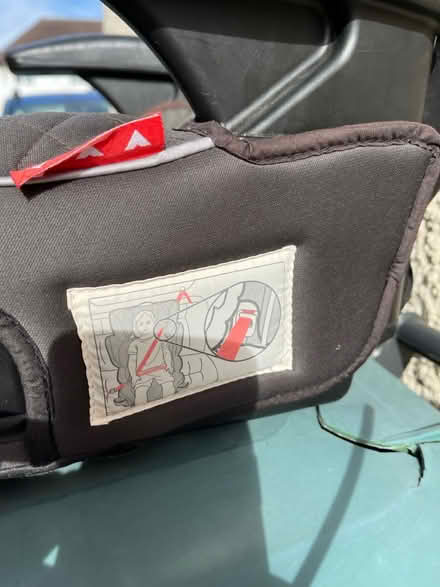 Photo of free Child’s car seat (Mill End, WD3) #4