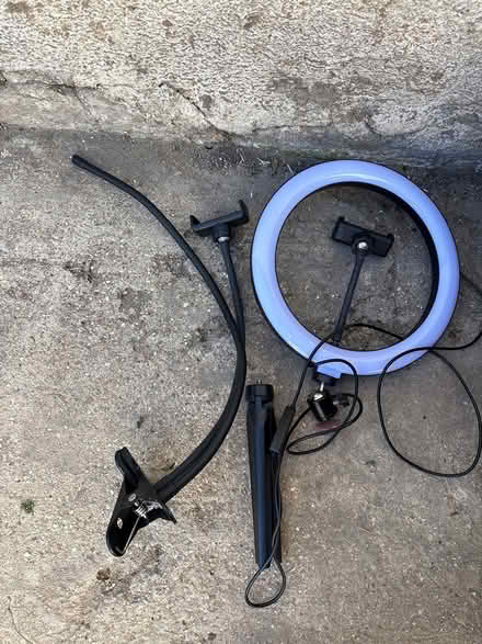 Photo of free Ring light with stand (Gosport PO12) #1