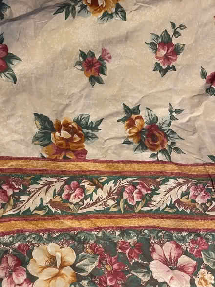 Photo of free Single duvet cover (Finsbury Park N4) #1
