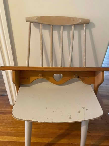 Photo of free basket and shelf (Newtonville) #2