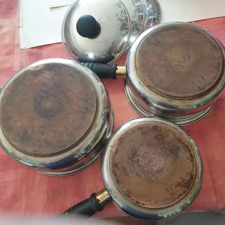 Photo of free x3 copper based saucepans + lids (seaton EX12) #1