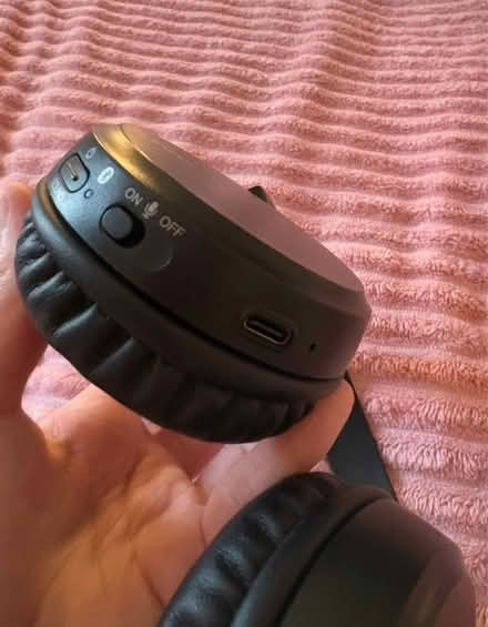 Photo of free Headphones (Forest Gate E7) #3