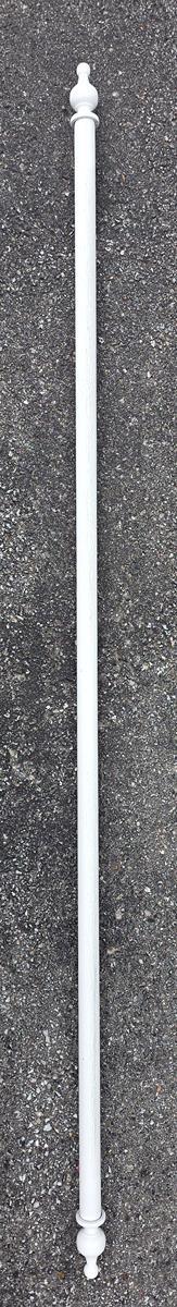 Photo of free Curtain rod (K2K2N7) #1