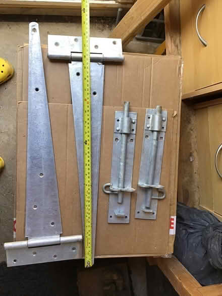 Photo of free Pair of Heavy duty Tee hinges and (Hastings TN34) #1