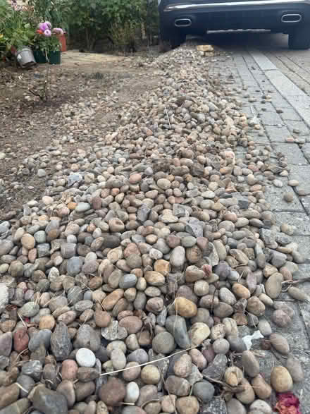 Photo of free Garden pebbles (Bicester OX26) #2