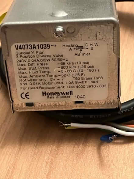 Photo of free Honeywell V4073A1039 power head (Rayner's Lane HA2) #2