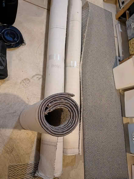 Photo of free New carpet pieces (Old Ottawa south) #1