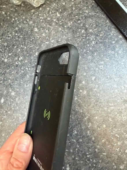 Photo of free Mophie battery jacket case for iPhone 6 7/SE 2nd gen (Bilton CV22) #4