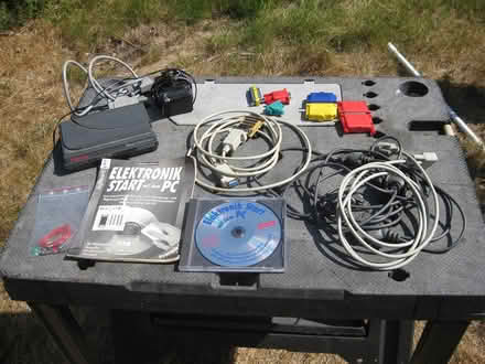 Photo of free RS232 - legacy electronics (Cromer NR27) #1