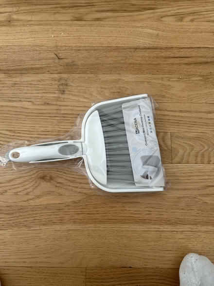 Photo of free Micro dustpan (Dumbo) #1