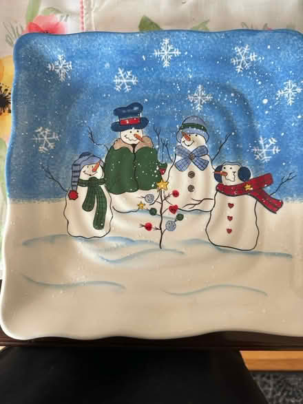 Photo of free Snowmen serving plate (Burlington) #1