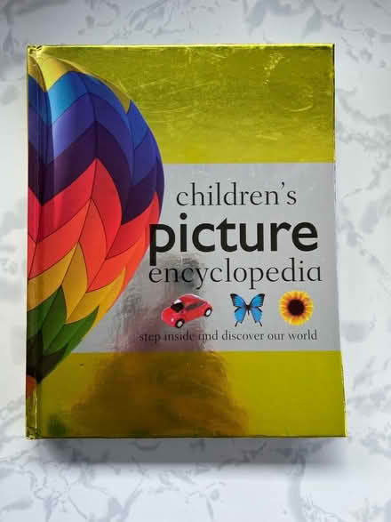Photo of free Children’s picture encyclopedia (Westbrook WA5) #1