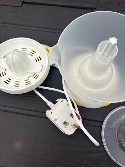 Photo of free Citrus juice extractor (Belle Vale L25) #2