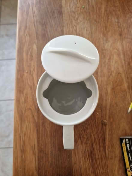 Photo of free White ceramic tea pot (Combe Down BA2) #2