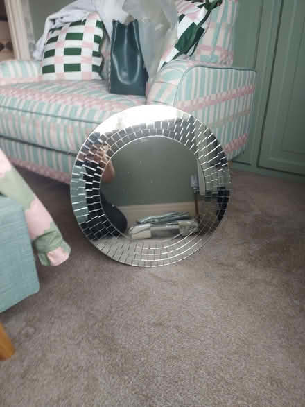 Photo of free Mirror (Grangefield Road Industrial Estate LS28) #1