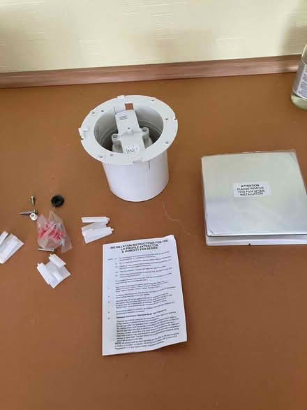 Photo of free Manrose 4" Extractor Fan (Goffs Oak EN7) #4