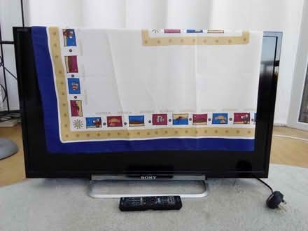Photo of free Sony 32" LED TV (Penland Rd Haywards Heath) #1