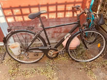 Photo of free Out of order bike (Earlsfield SW19) #1