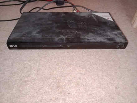 Photo of free Dvd player (Chartham CT4) #1