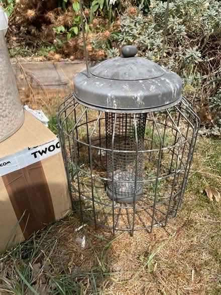 Photo of free Bird food- suet pellets, feeders and pole (Pollards Hill SW16) #4