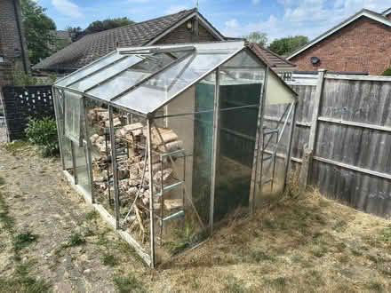 Photo of free Greenhouse (Warlingham CR6) #3