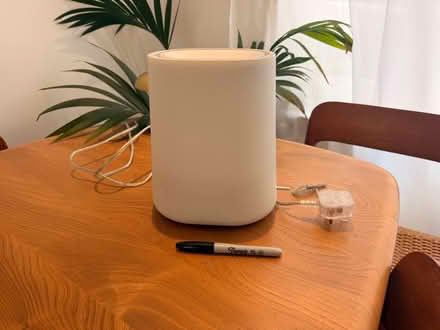 Photo of free Alarm clock - Wake up light - Philips (Highbury N5) #1