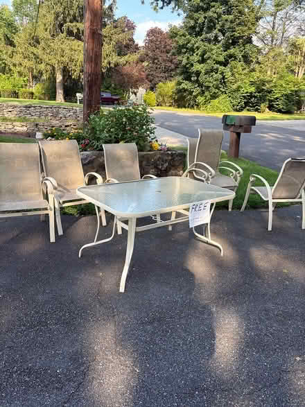 Photo of free patio furniture (Off of Meridan Rd.) #1