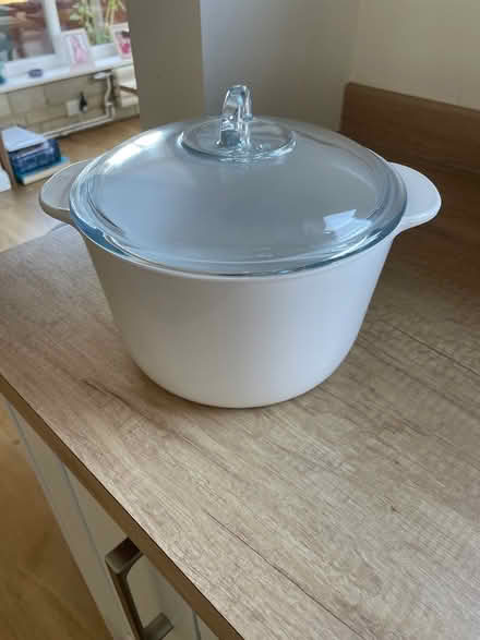 Photo of free Casserole dish with lid (Chewton Keynsham BS31) #1