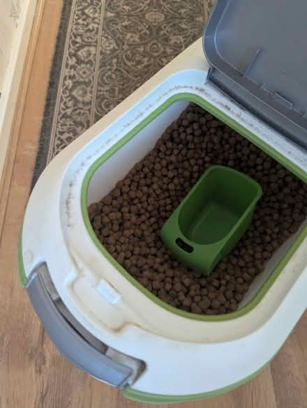 Photo of free Harringtons dry dog food (Little Billing NN3) #3