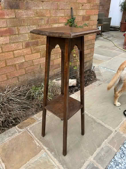 Photo of free Old plant stand (AL3 near Waitrose) #4