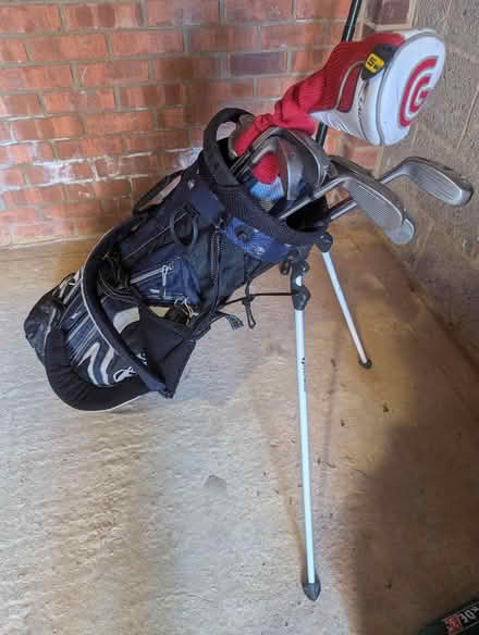 Photo of free Golf clubs and bag (Cradle End CM23) #1