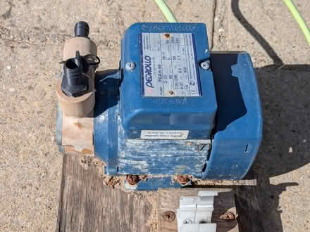 Photo of free Fast 240V water pump (Godalming) #2